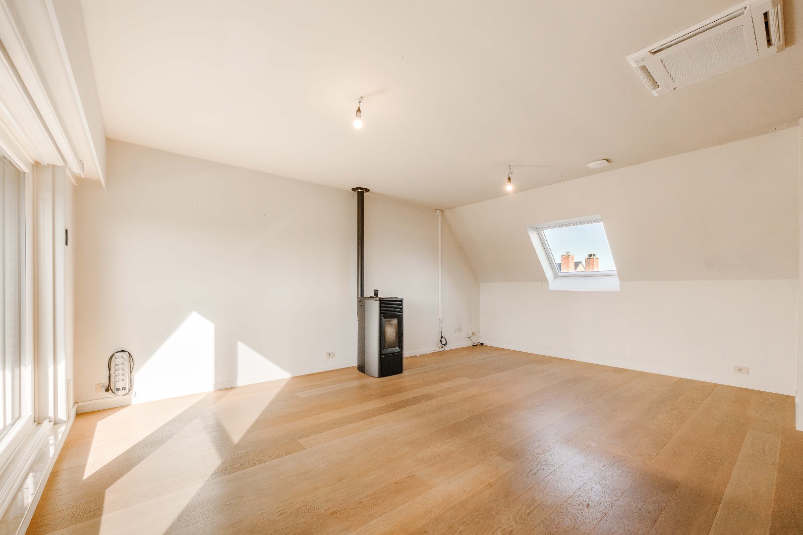 Apartment for sale in Aalter with 2 bedrooms - photo 2