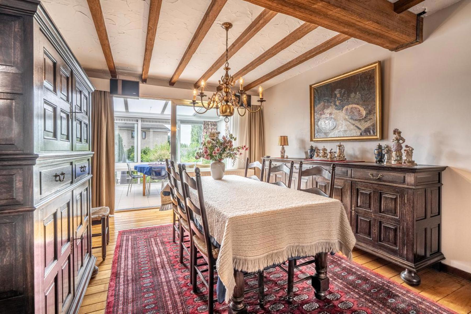 Charmante woning met 3 slaapkamers, garage en tuin - foto 5