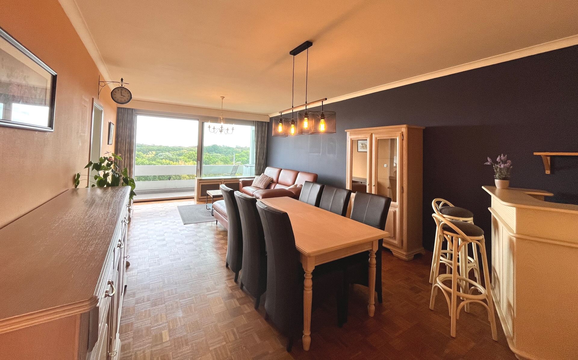 Instapklaar gemeubeld appartement met garagebox! - foto 4
