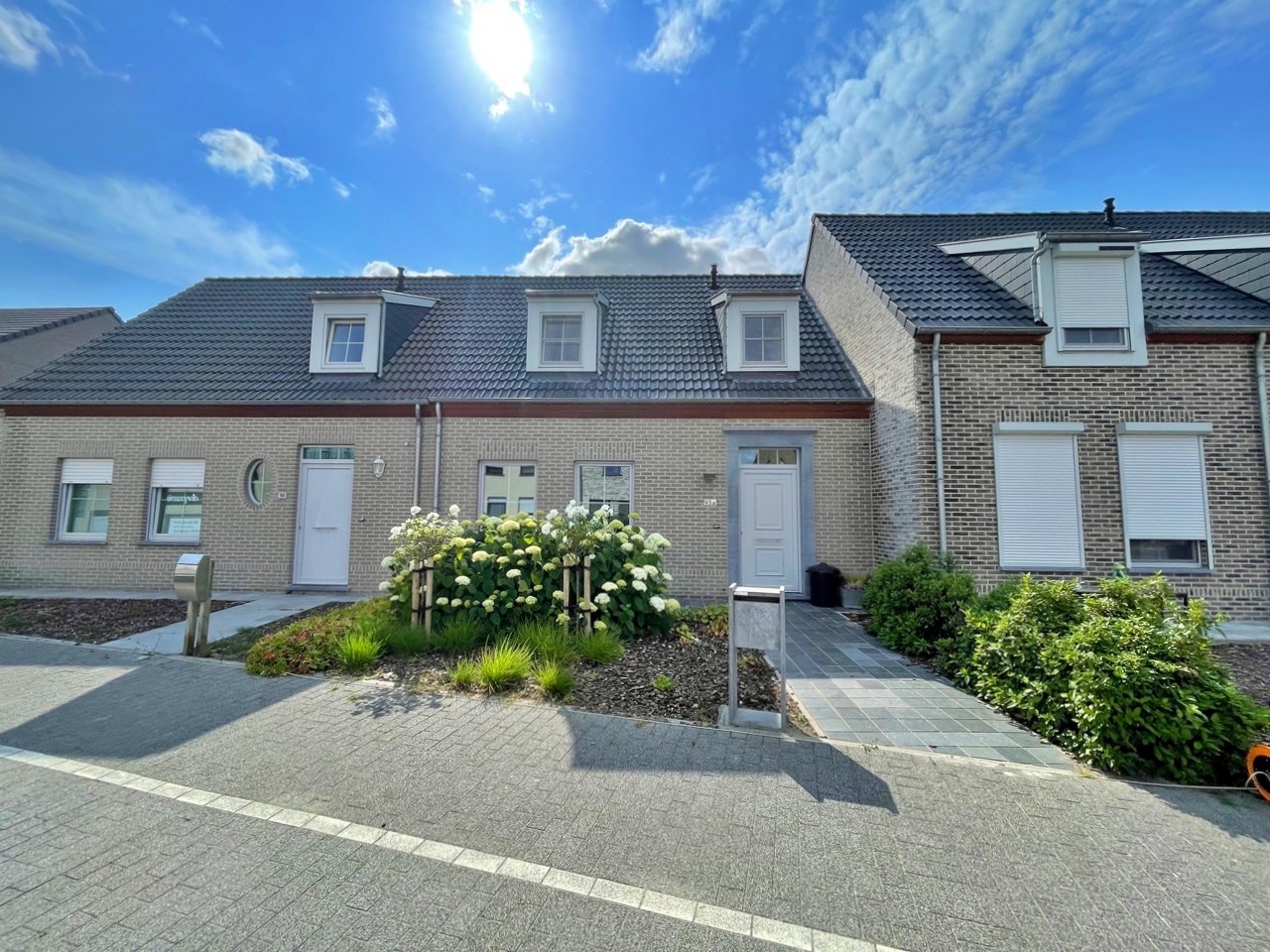 Maison à louer à Dixmude