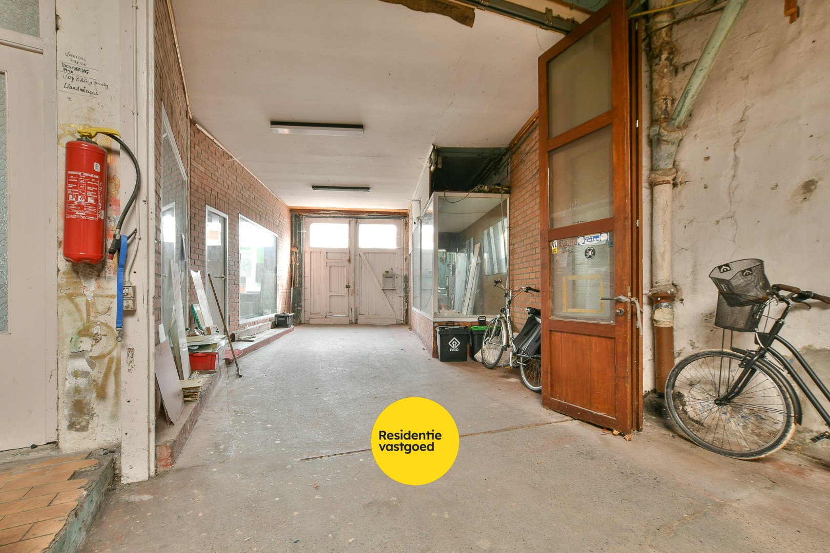 Uniek handelshuis met renovatiepotentieel in het hart van Blankenberge - foto 4