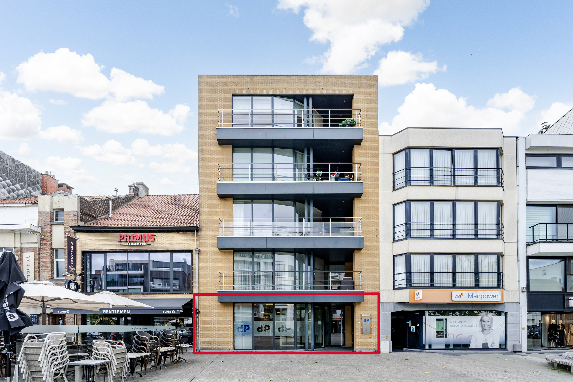 Commercial à vendre à Deinze