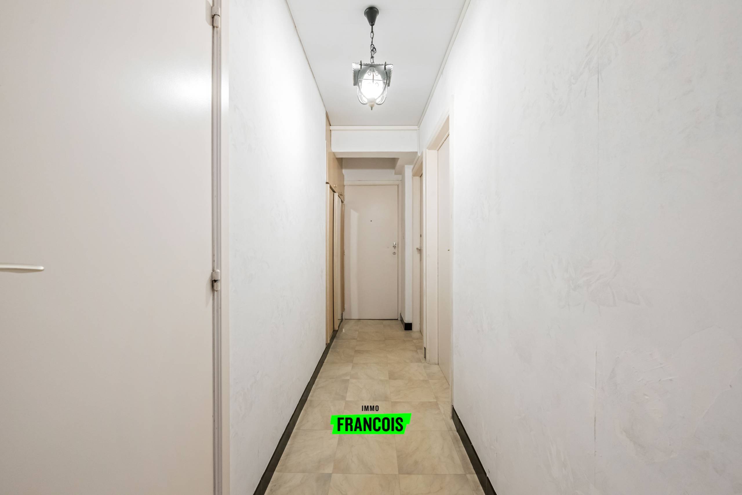 Hoekappartement (70m²) te koop nabij het Leopoldpark van Oostende. - foto 5