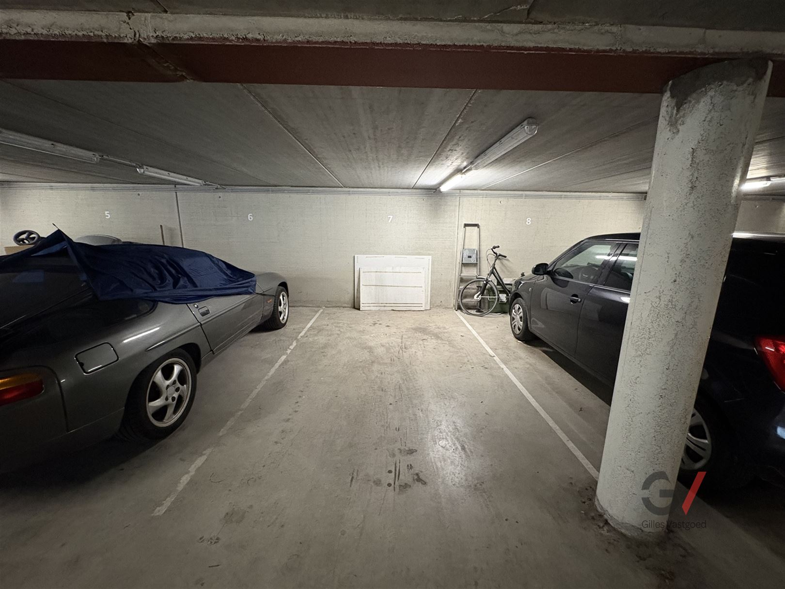 Parking/Boxe de garage - photo 4