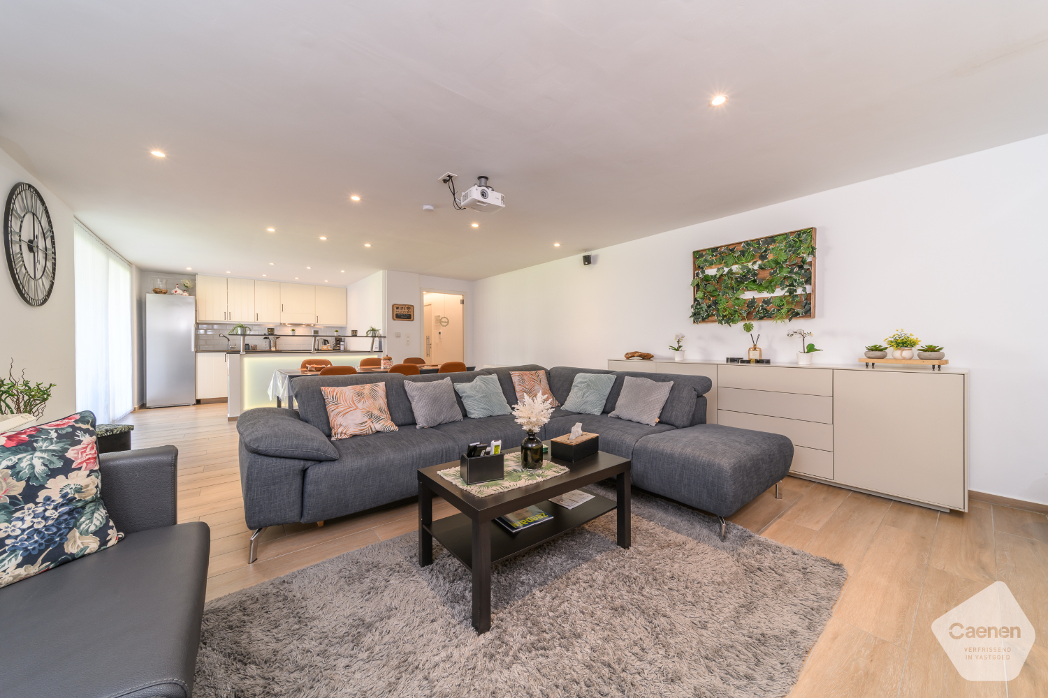 Gelijkvloers, instapklaar appartement met terras en tuin – volledig bemeubeld en op toplocatie vlakbij de Zeedijk! - foto 3