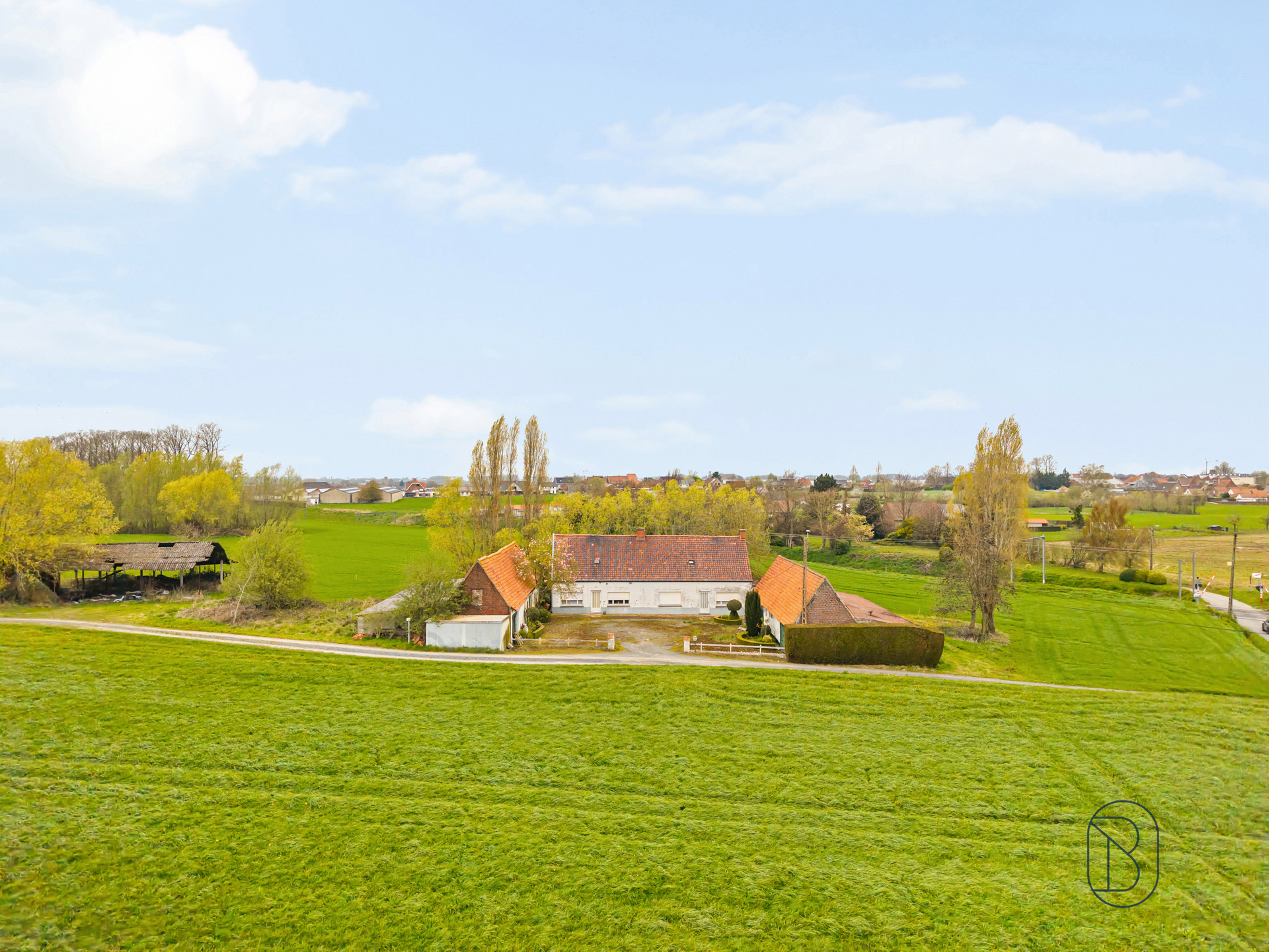 Mooi gelegen te renoveren/af te breken hoeve. - foto 5