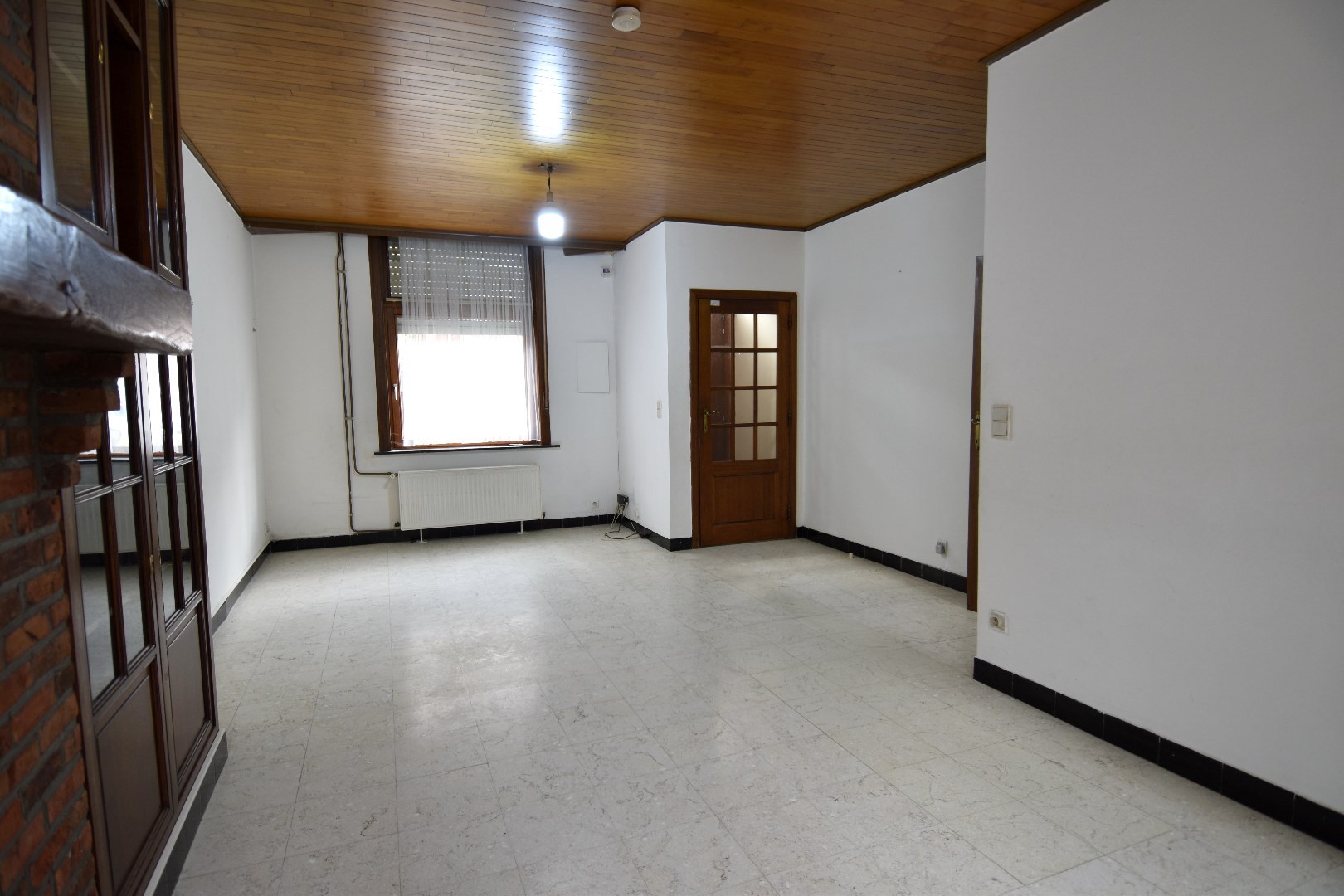 Ruime 3-slaapkamerwoning met bovenliggend appartement (woning) te koop in centrum-Kortrijk - foto 3
