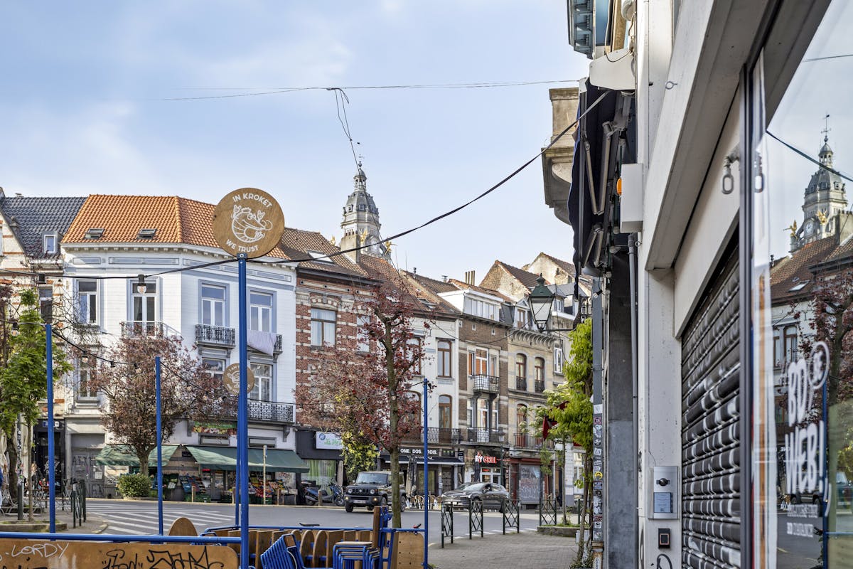 Commercial ground floor ± 310 m² in Saint-Gilles - photo 4