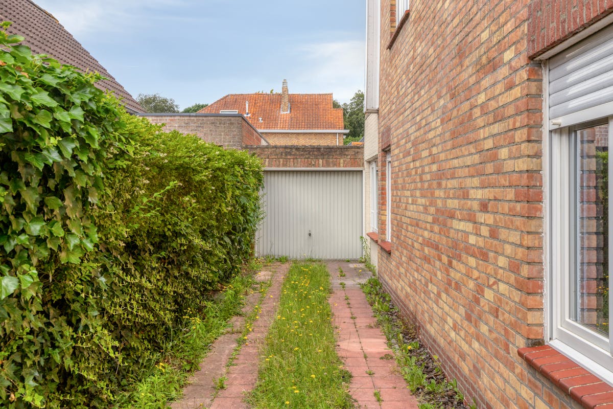 Halfopen huis op rustige locatie te koop met 3 slaapkamers - foto 4