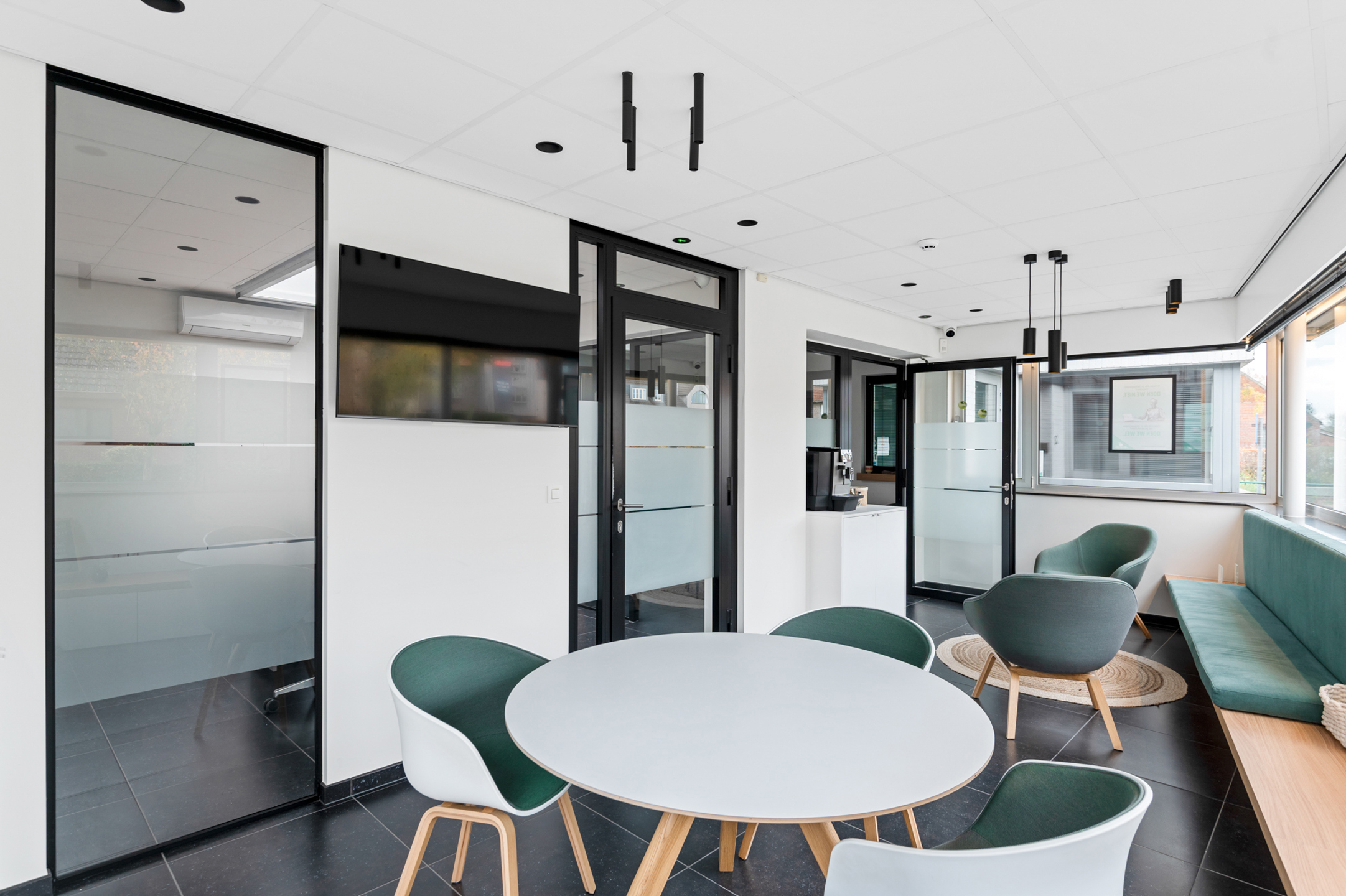 Huis te koop in Kalmthout met 4 slaapkamers - foto 4