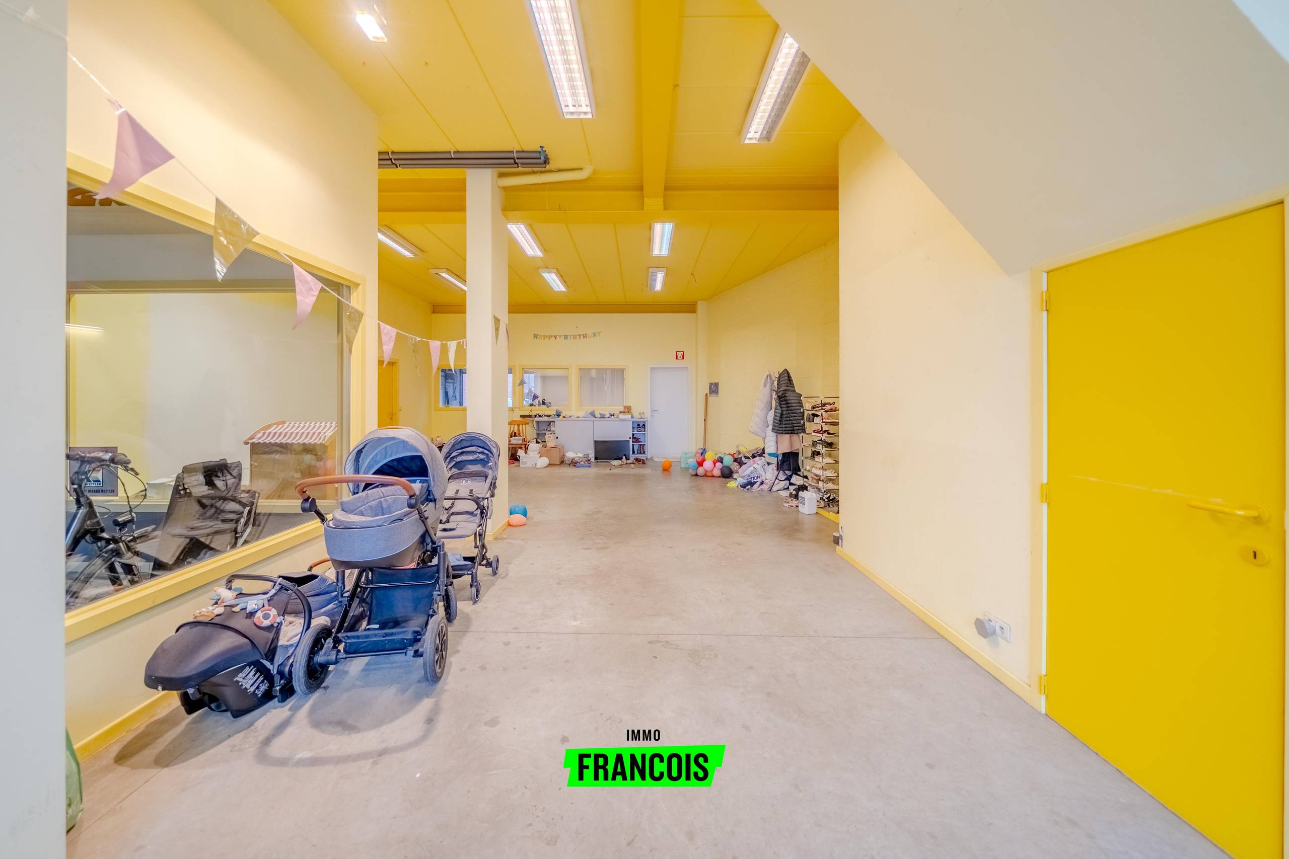 Instapklare woonst met veel opslagruimte in Alveringem - foto 5