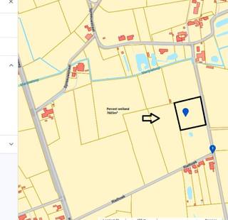 Mooi rechthoekig perceel van +- 93m breed en 82m diepte.Toegankelijk vanaf een verharde weg (Riethoek), met twee inritten.VRIJ van pacht en gebruik!...