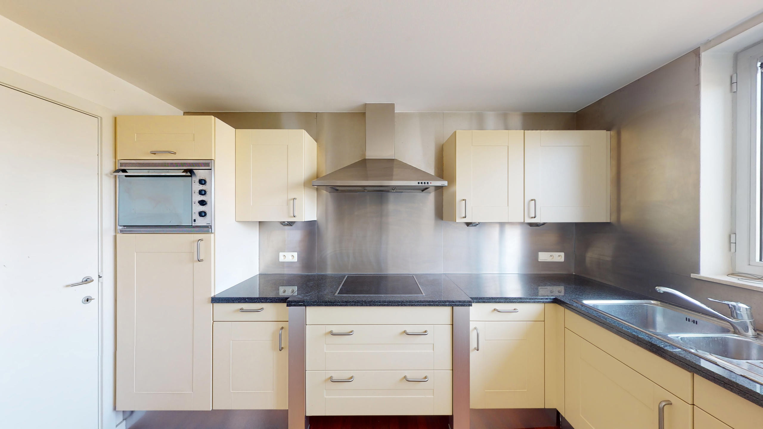 Duplex tweeslaapkamer appartement met groot terras.  - foto 5