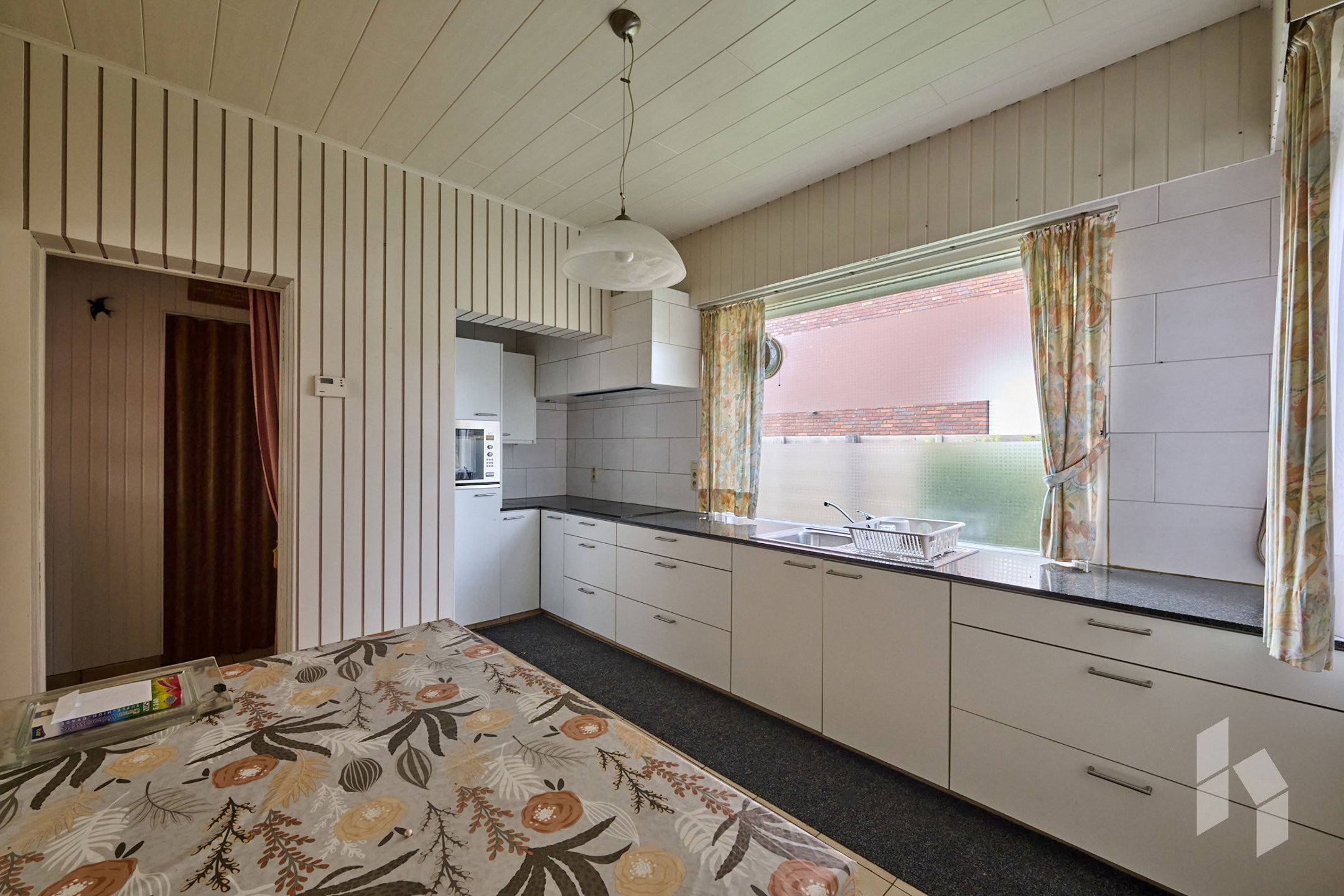 Te renoveren woning op een mooi perceel van 985 m². - foto 5