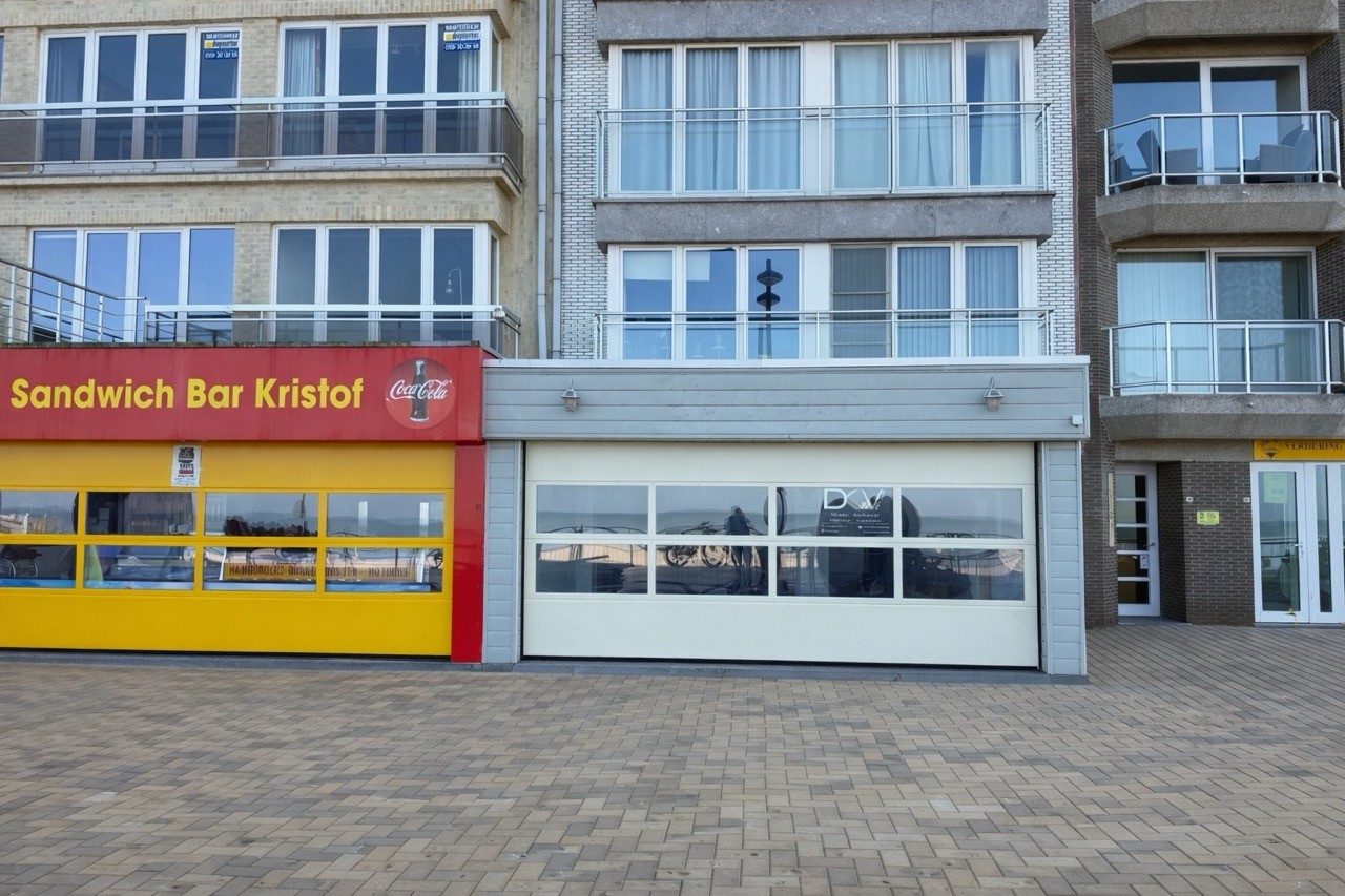 Instapklaar handelspand op de zeedijk van Middelkerke - foto 2