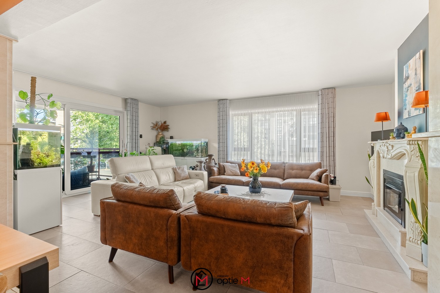 Ruim gerenoveerd appartement van 170 m² met 4 slaapkamers en twee terrassen in hartje Genk - foto 3