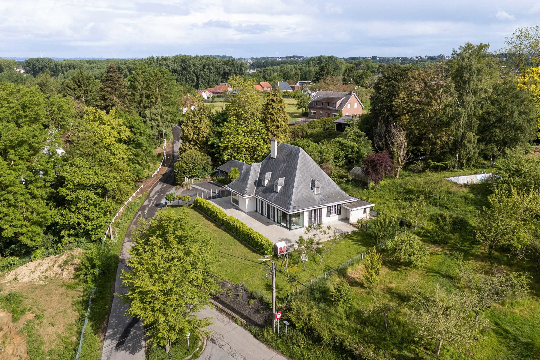 Maison à vendre à Lennik avec 4 chambres - photo 1