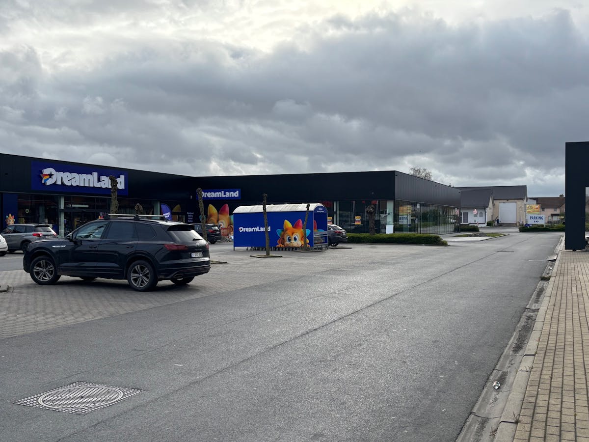 Nieuwbouw baanwinkel te huur langs de Brugsesteenweg - foto 2