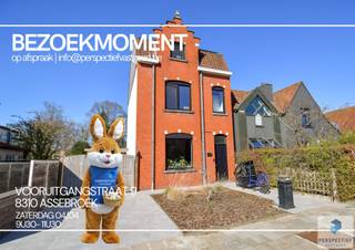 Deze instapklare gezinswoning met opvallend veel lichtinval bevat 3 volwaardige slaapkamers en een onderhoudsvriendelijke tuin.INDELING: inkomhal met...