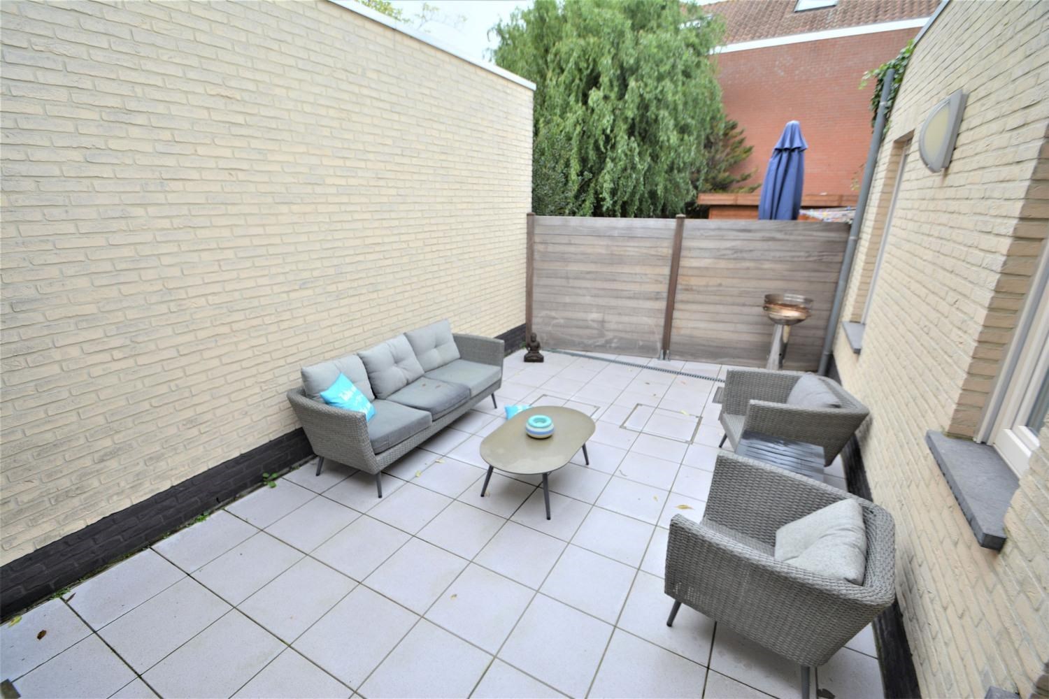 Ruime kangoeroewoning met tuin, terras en garage - foto 4