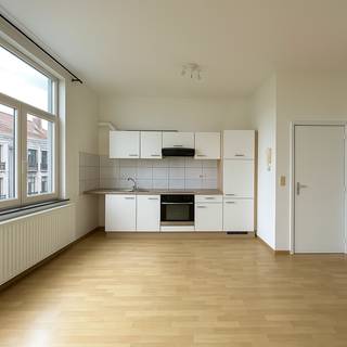 CASALINA Real Estate stelt te huur – Bezoeken enkel par mail - DAILLY - MEISERAppartement op de 3de verdieping (zonder lift) bestaande uit een...