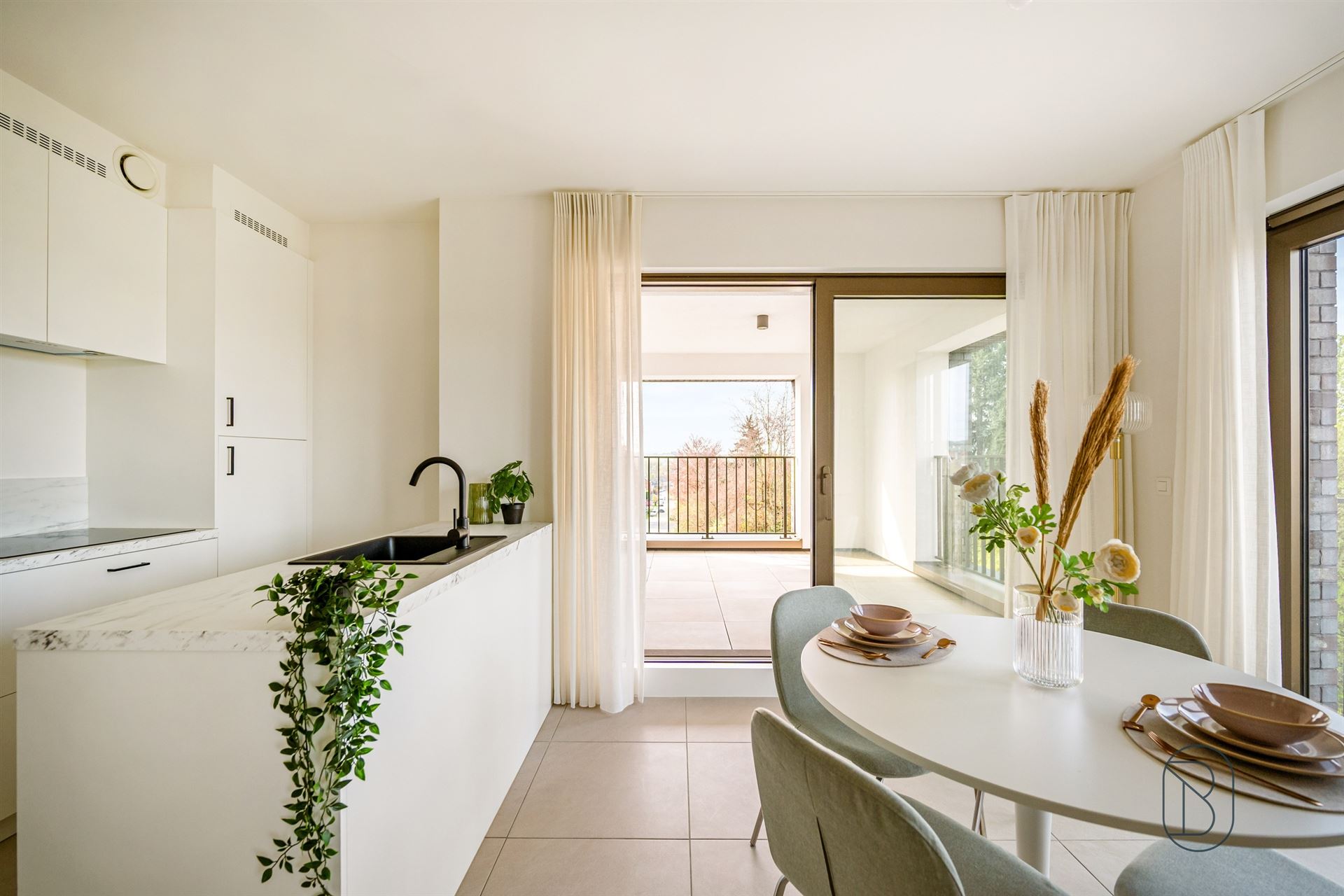 Beau projet MODERNE et économe en énergie,vue sur la verdure - photo 3