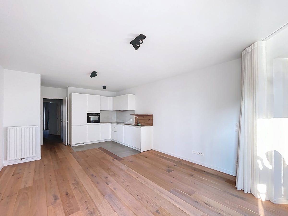 Te huur: 2 slaapkamer te Tour &amp; Taxis, staanplaats mogelijk - foto 5