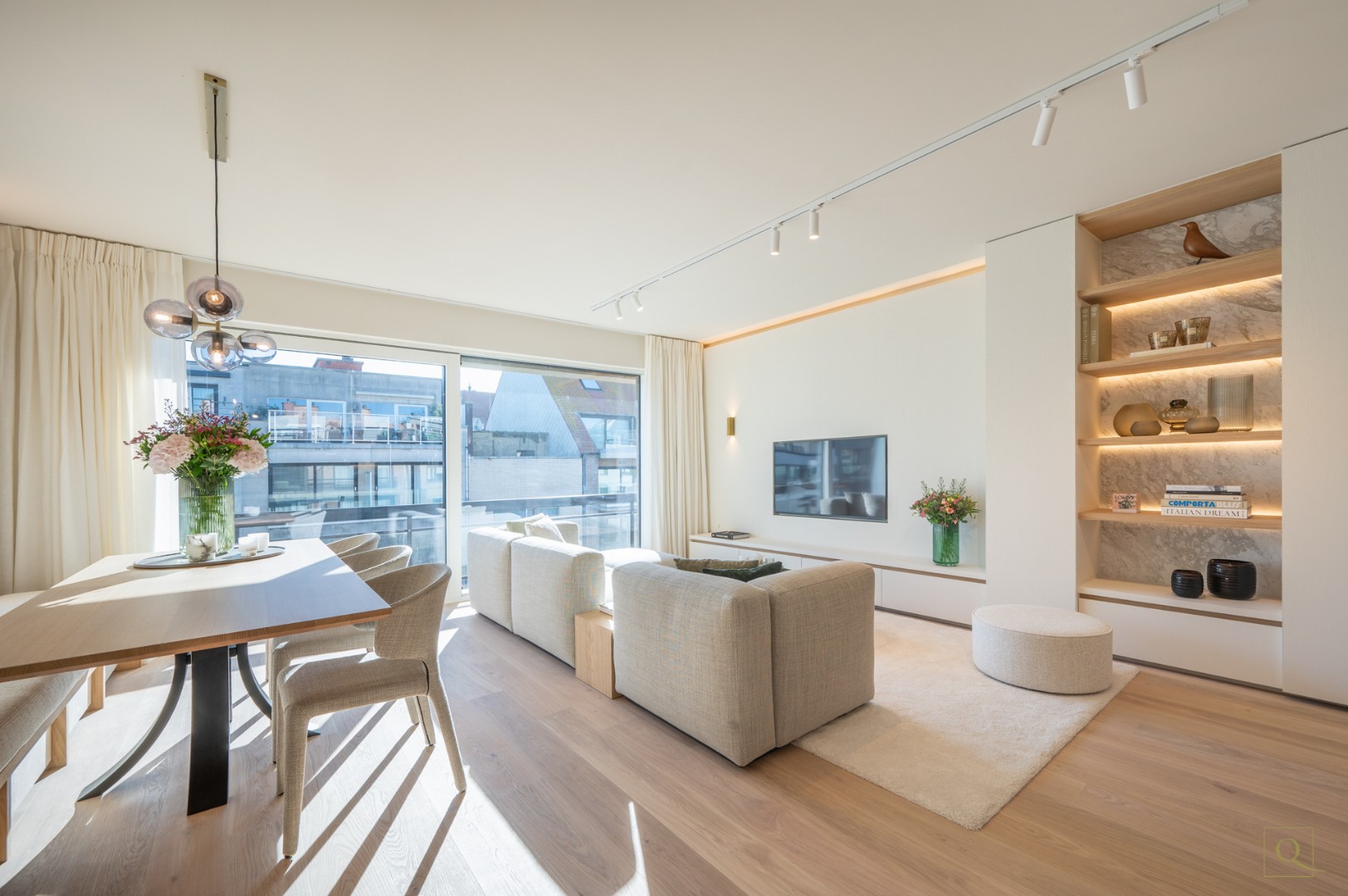 Luxueus gerenoveerd appartement op een toplocatie, op wandelafstand van de Lippenslaan en de zeedijk. - foto 2