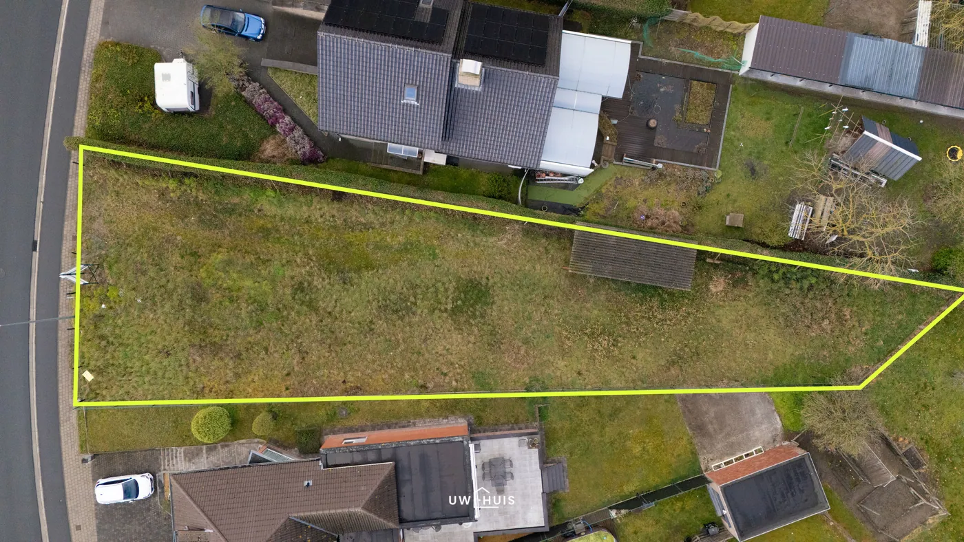 BOUWGROND VAN 763 M2 VOOR OPEN BEBOUWING OP UITSTEKENDE LOCATIE - foto 5