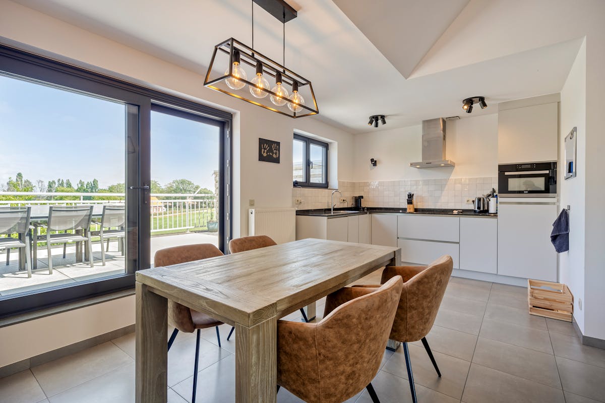 Instapklaar appartement  met ruim terras te koop in Brecht! - foto 5