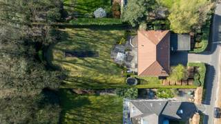 Cette magnifique villa avec un concept "open space" à Kapellen est une maison de rêve pour ceux qui recherchent le luxe et le confort.La maison,...