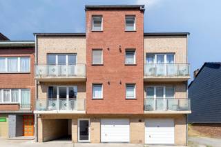 Instapklaar energiezuinig appartement. Indeling: op het eerste verdiep met lift:Inkomhal met wc, woonkamer  (36m²) met open ingerichte keuken en...