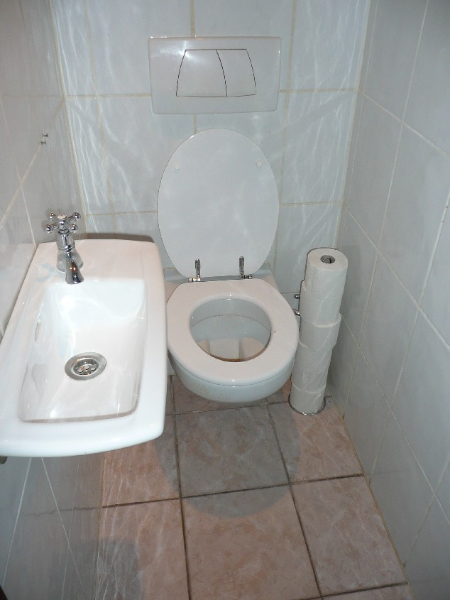 Woning met 4 slaapkamers en tuin. - foto 5