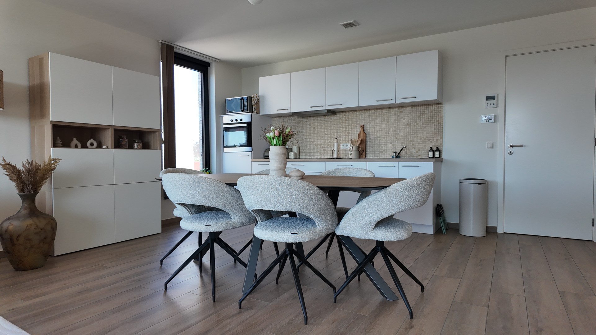 MODERN APPARTEMENT MET 2 SLPKS TE HUUR - MAASMECHELEN - foto 4