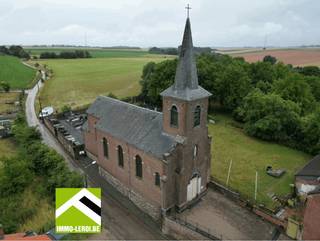 Een unieke kans voor wie erfgoed een nieuwe toekomst wil geven!Ben je op zoek naar een bijzonder project op een prachtige, landelijke locatie?Deze...