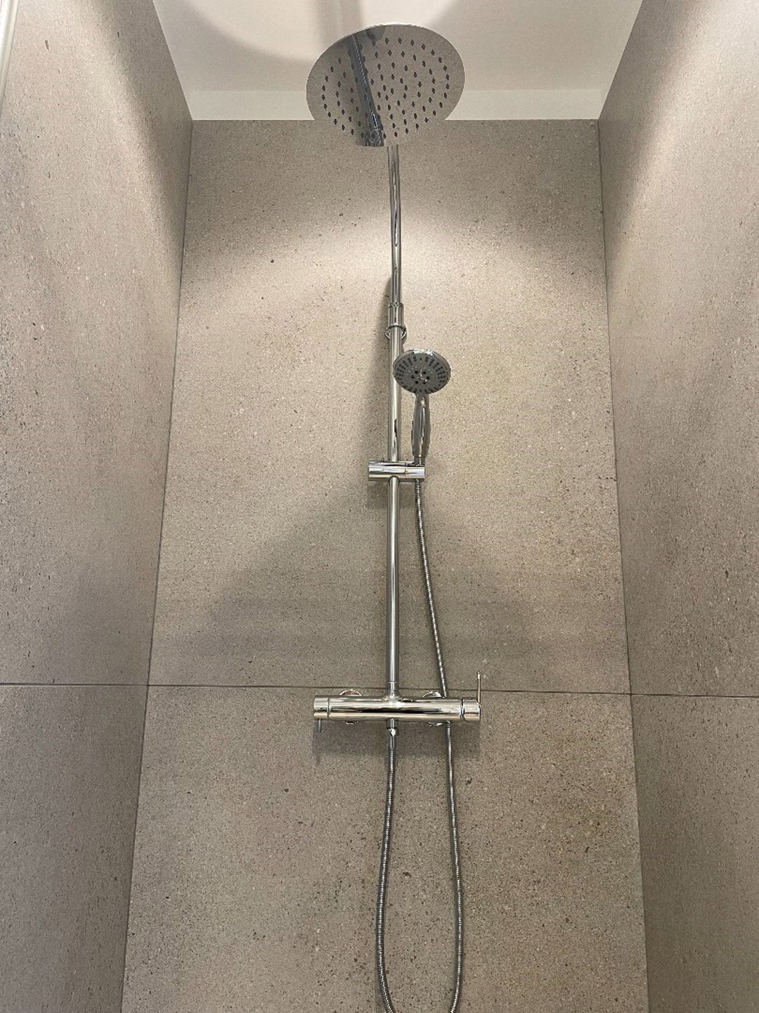 Gerenoveerd een-slaapkamer appartement bij Gent-Sint Pieters - foto 5