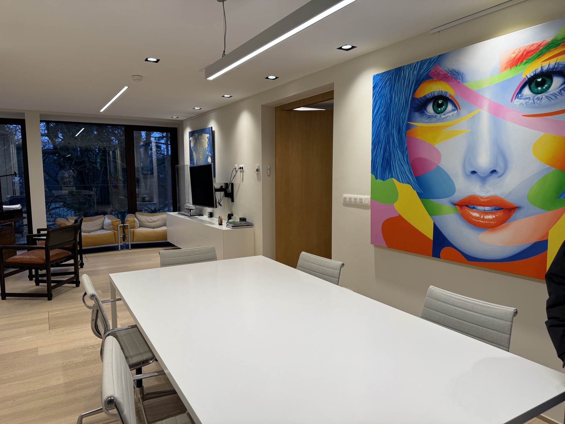 Commercial for rent in Uccle - photo 1