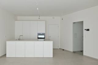 Uniek nieuwbouwappartement met 1 slaapkamer en tuin.1 slaapkamer appartement waar openheid, licht en luxe centraal staan. Dit appartement bestaat uit...