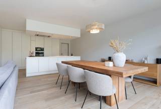 Energieneutrale woning met drie slaapkamers in het rustige Asse, AsbeekDeze instapklare gezinswoning in de dorpskern van het groene en rustige Asbeek...