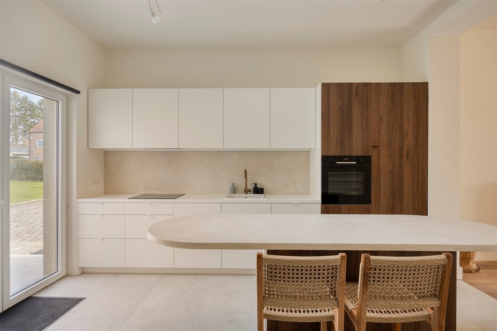 Gerenoveerde herenwoning met 5 slpks. - foto 3