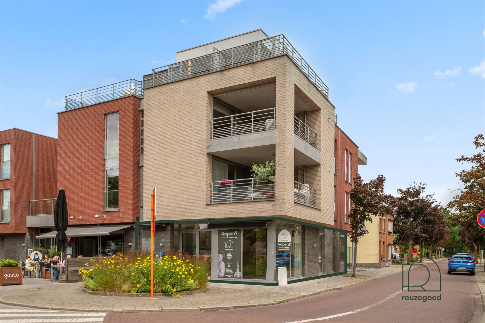 Handelspand met topligging op het Kerkplein van Bonheiden - foto 2