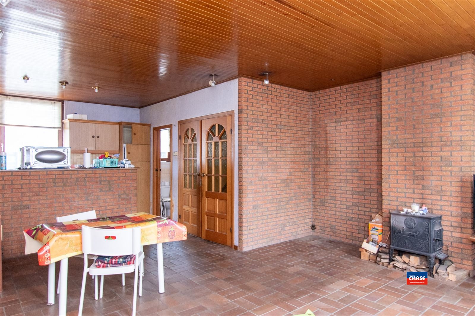 Te renoveren rijwoning met magazijn - foto 2