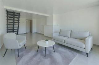 Nabij het rustige dorpscentrum van Moorsel vind je deze charmante woning aan Kokstraat 69, ideaal voor wie op zoek is naar een compacte woning in...