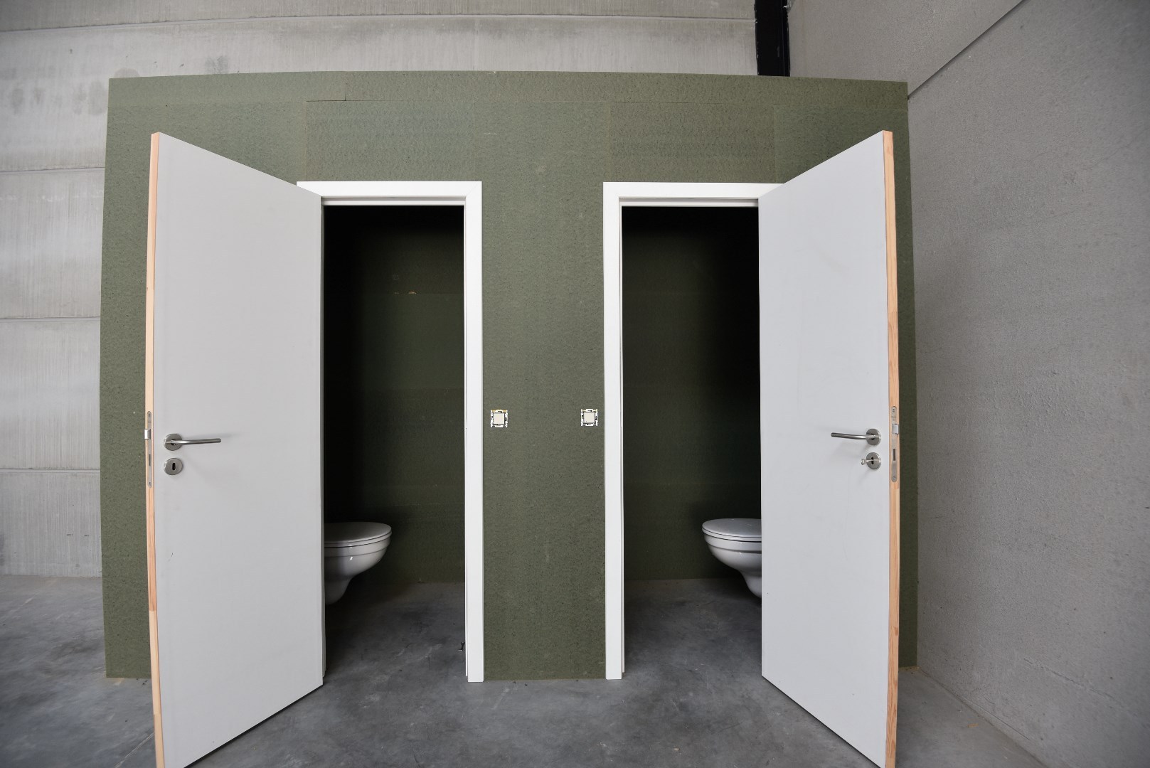 Goed gelegen nieuwbouw KMO-unit 267m² te Eeklo - foto 5