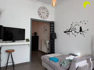 <p><span>Op een zeer centrale locatie, tussen het centrum van Mortsel en Mortsel-Dorp, vinden we dit gezellige huisje met 2 slaapkamers. Dankzij de uitstekende ligging bevinden het openbaar vervoer, het stadhuis, de Statielei en het centrum van Mortsel zich allemaal op wandelafstand. Ook Mortsel-Dorp is vlot bereikbaar, waardoor dit een ideale locatie is voor wie graag alles binnen handbereik heeft.</span></p><p><span> </span></p><p><span>Indeling:</span></p><p><span> </span></p><p><span>We betreden de woning en komen rechtstreeks in de gezellige leefruimte. Vanuit de leefruimte komen we in het eetgedeelte met aansluitend de keuken.</span></p><p><span>Via de keuken hebben we toegang tot de badkamer, voorzien van een douche en toilet. Achteraan de woning bevindt zich een aangename koer met tuinhuis. In het tuinhuis is de aansluiting voor de wasmachine voorzien en is er bovendien extra bergruimte beschikbaar.</span></p><p><span>Vanuit het eetgedeelte hebben we toegang tot de kelder en de trap naar de eerste verdieping. Op de verdieping bevinden zich de twee slaapkamers.</span></p><p><span>Vooraan de woning is bovendien een praktische lus voorzien waaraan u uw fiets veilig kan vastmaken.</span></p><p><span> </span></p><p><span>Nuttige informatie:</span></p><p><span> </span></p><p><span>- EPC: 279 kWh/(m² jaar) label C</span></p><p><span>- Huurwaarborg: 3 maanden</span></p><p><span>- Plaatsbeschrijving: €350 per partij</span></p><p><span>- Geen gemeenschappelijke kosten</span></p><p><span>- Beschikbaar vanaf: 01/12/2026</span></p><p><span> </span></p><p><span>Boek nu zelf ONLINE uw afspraak in</span><span>. Surf naar het betreffende eigendom op onze website <span>www.habicom.be</span></span><span> en klik op de roze knop 'PLAN EEN BEZOEK'. <br />Kies het moment dat u het beste uitkomt, vul de gevraagde contactgegevens in en klik nadien op verzenden om te bevestigen.</span></p><p><span>Benieuwd naar de waarde van jouw woning? Check het gratis op <span>www.watismijnhuiswaard.be</span></span></p><p><span> </span></p>