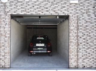 Een felbegeerde parkeerplaats in de drukke badstad gezocht? Wij bieden u de toegang aan tot het volledig afgesloten garagecomplex in het centrum...