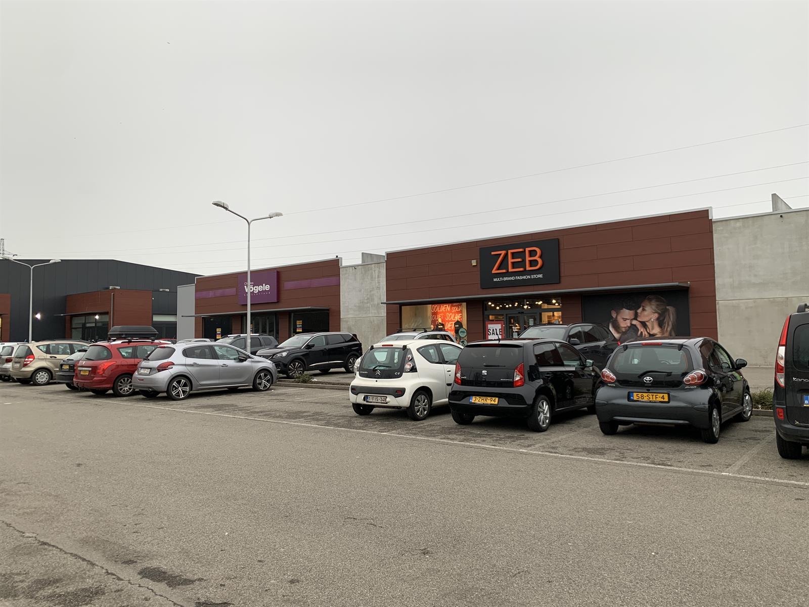 Commercial for rent in Lanaken - photo 2