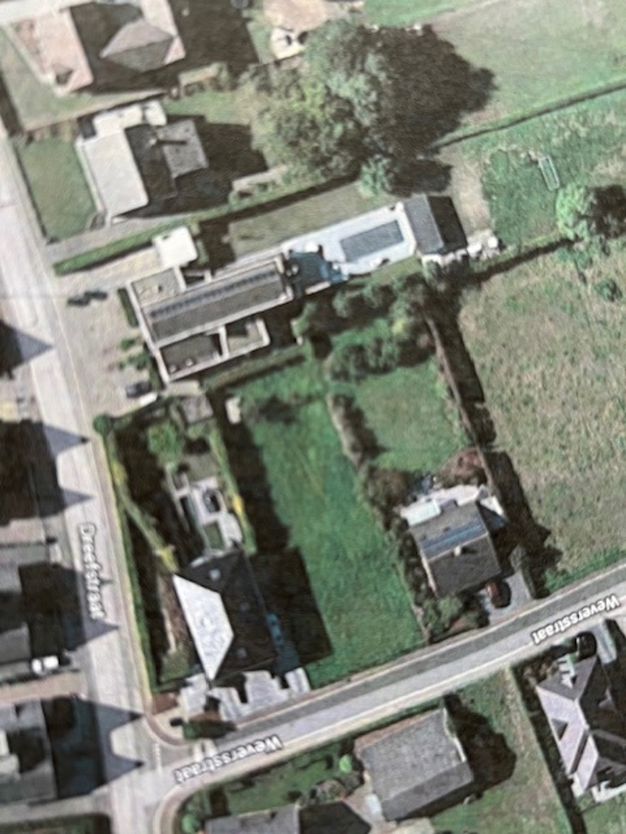 Bouwgrond van 870 m² - foto 1