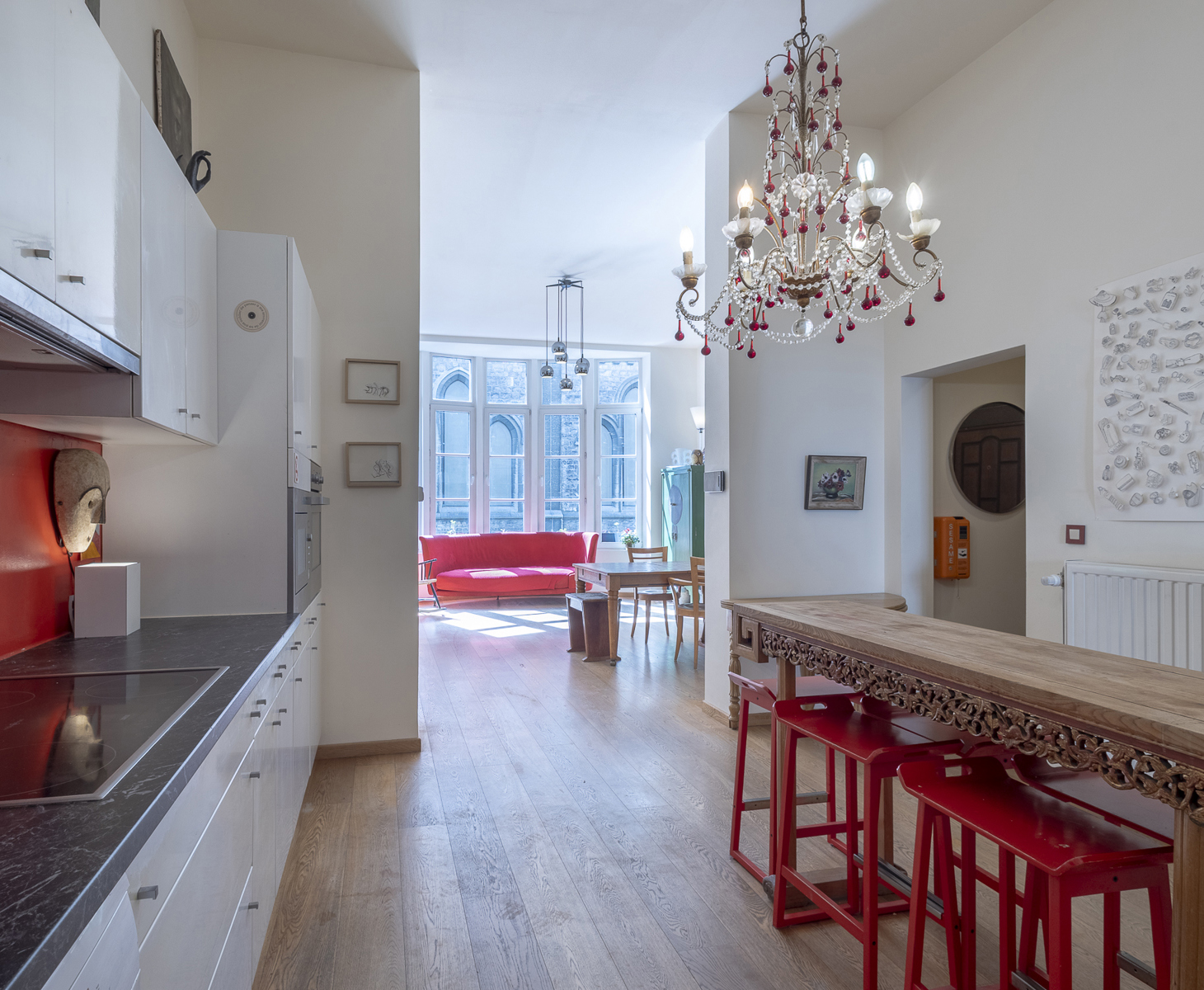 Karaktervol appartement met 3 slaapkamers te Molenbeek - foto 4