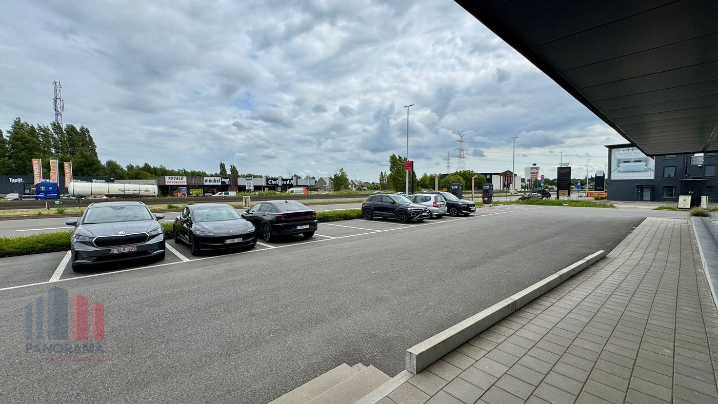 Modern bedrijfsgebouw te huur op toplocatie langs de A12 - foto 4